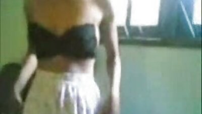 Virgin Asian Teen Fingered dal video porno mature nere suo compagno di classe timido